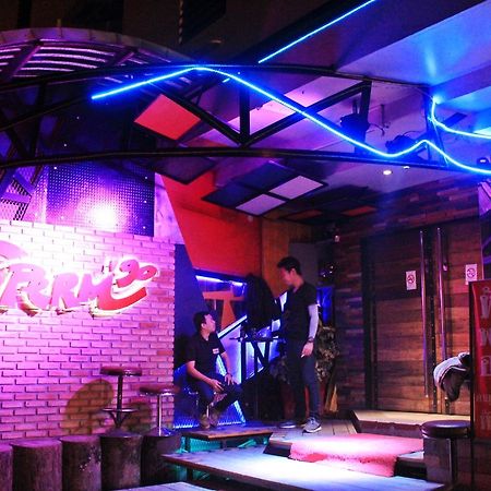 โรงแรมเรือนทิพย์ เชียงราย Ruean Tip Hotel المظهر الخارجي الصورة