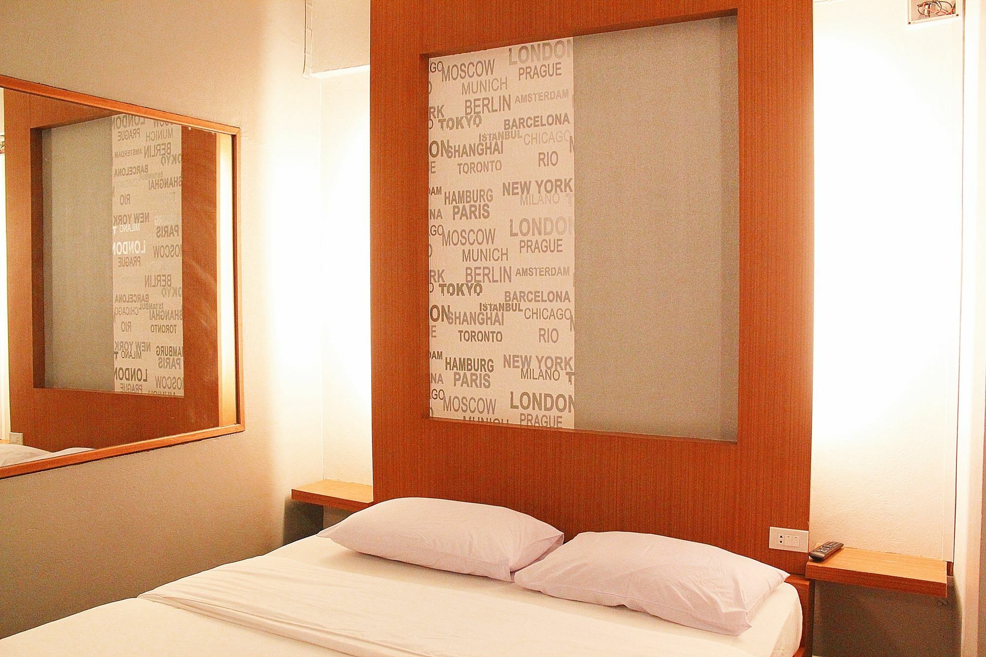 โรงแรมเรือนทิพย์ เชียงราย Ruean Tip Hotel المظهر الخارجي الصورة
